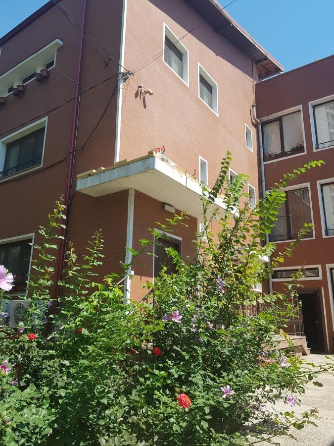 Cazare Arena Nationala Bukarest Eksteriør billede